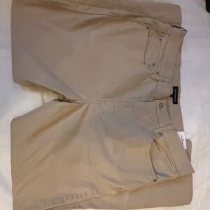 Lucky Brand Men's Khaki Chinos